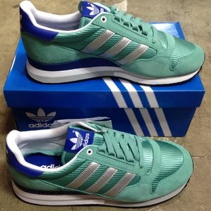 sepatu adidas zx 500